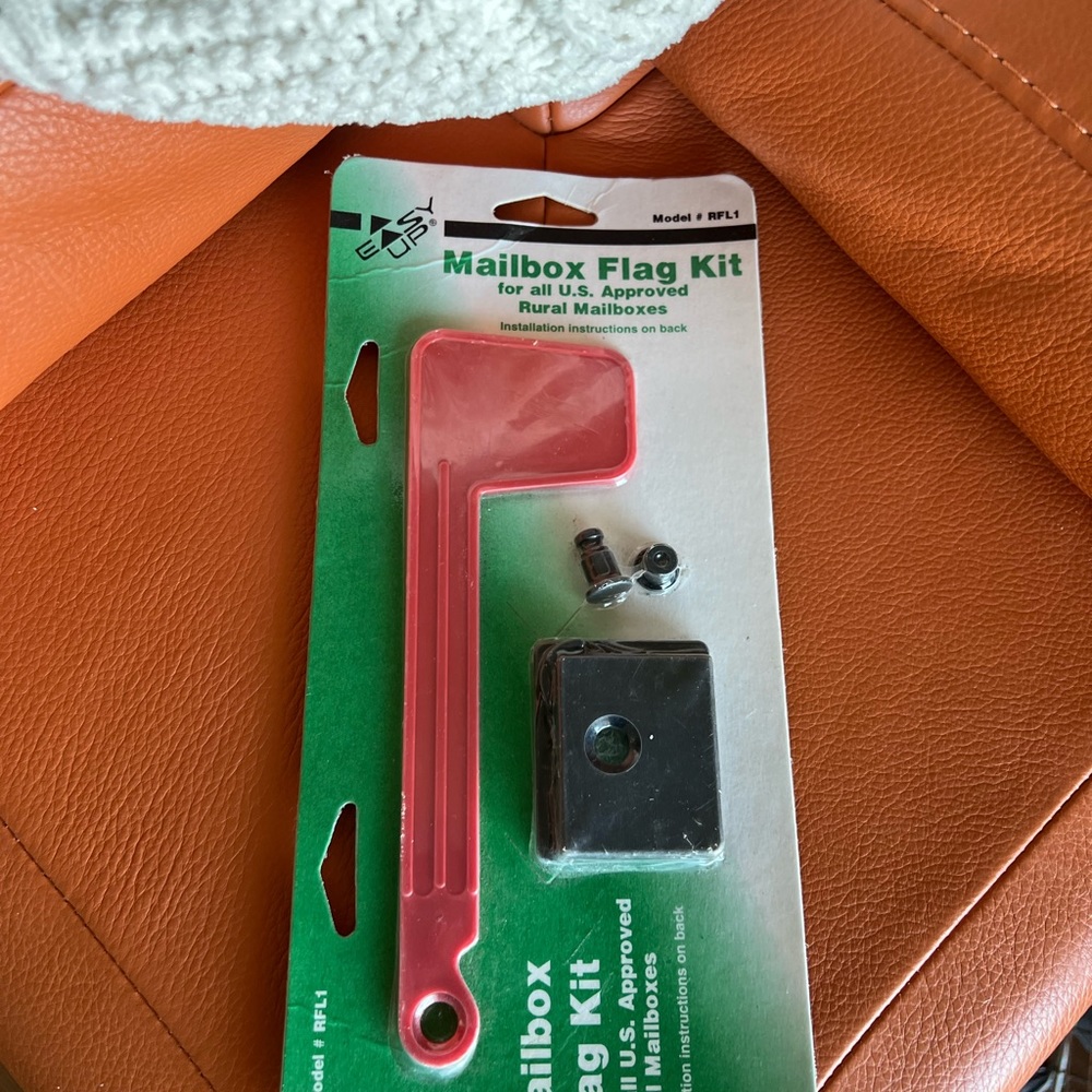 Mailbox flag kit.  NIP